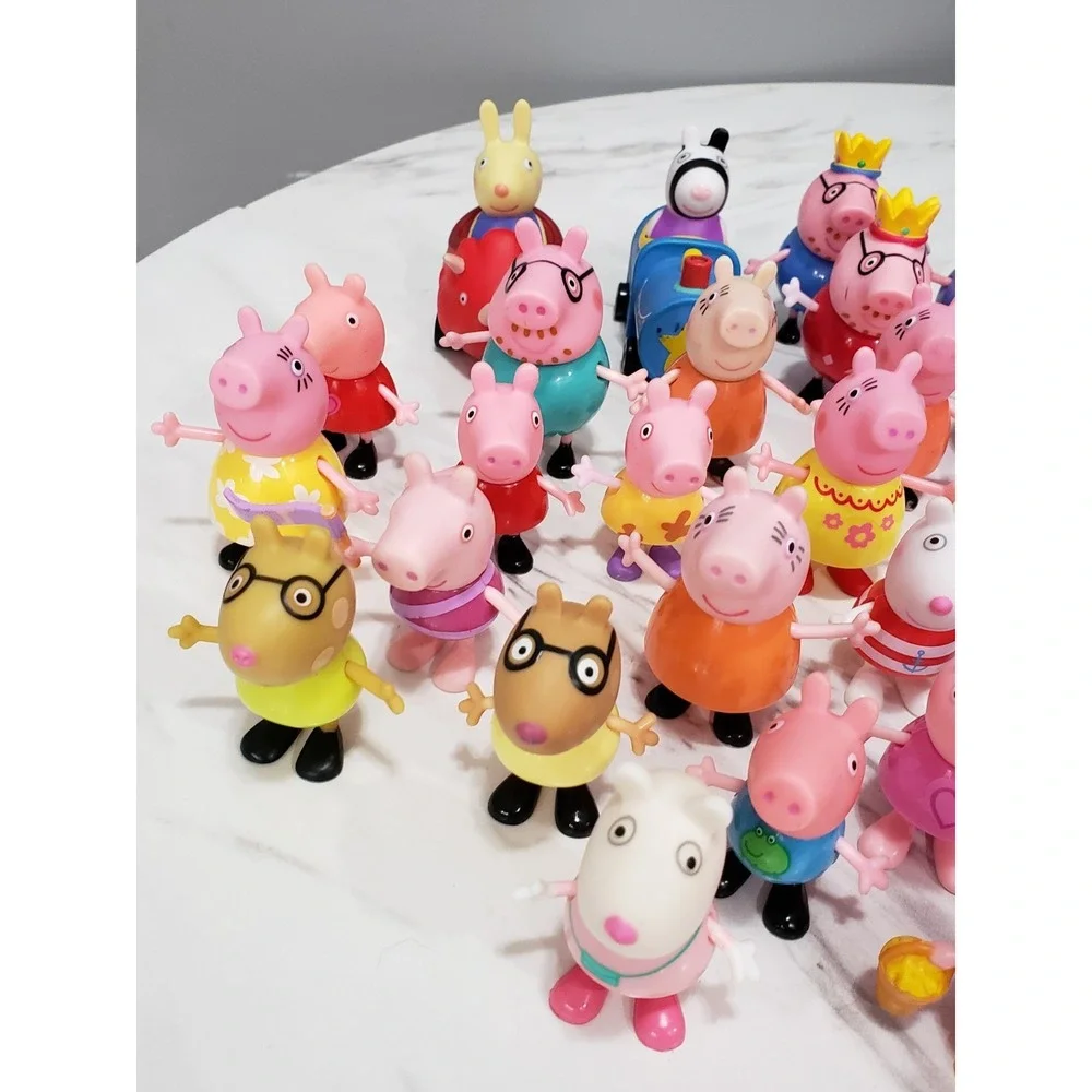 Lot 40+ Peppa Pig Family Friends Figures Bundle Mummy Daddy Grandma George #5
